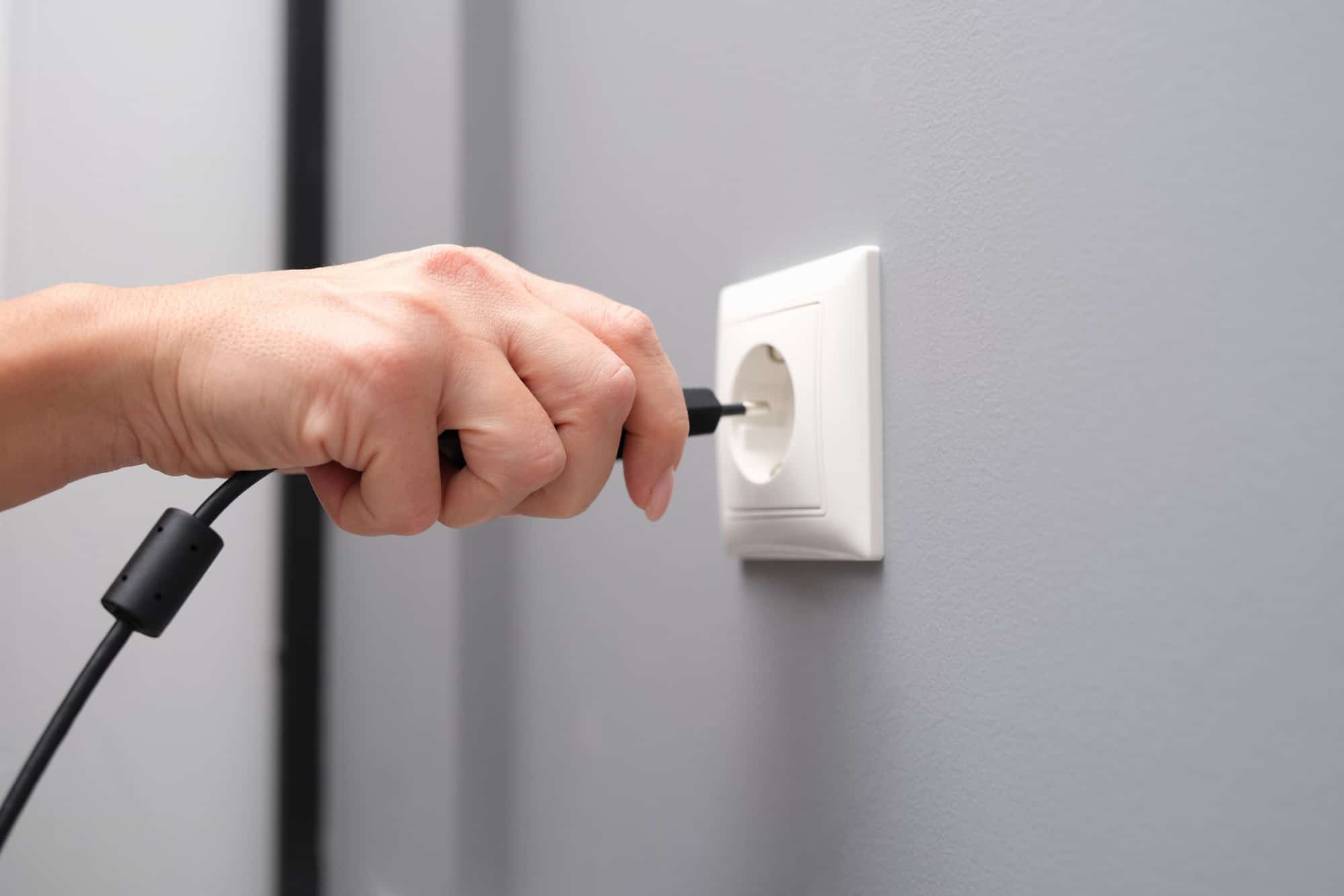 ارتفاع کلید و پریز از کف زمین 