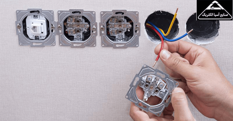 عیب یابی پریز برق